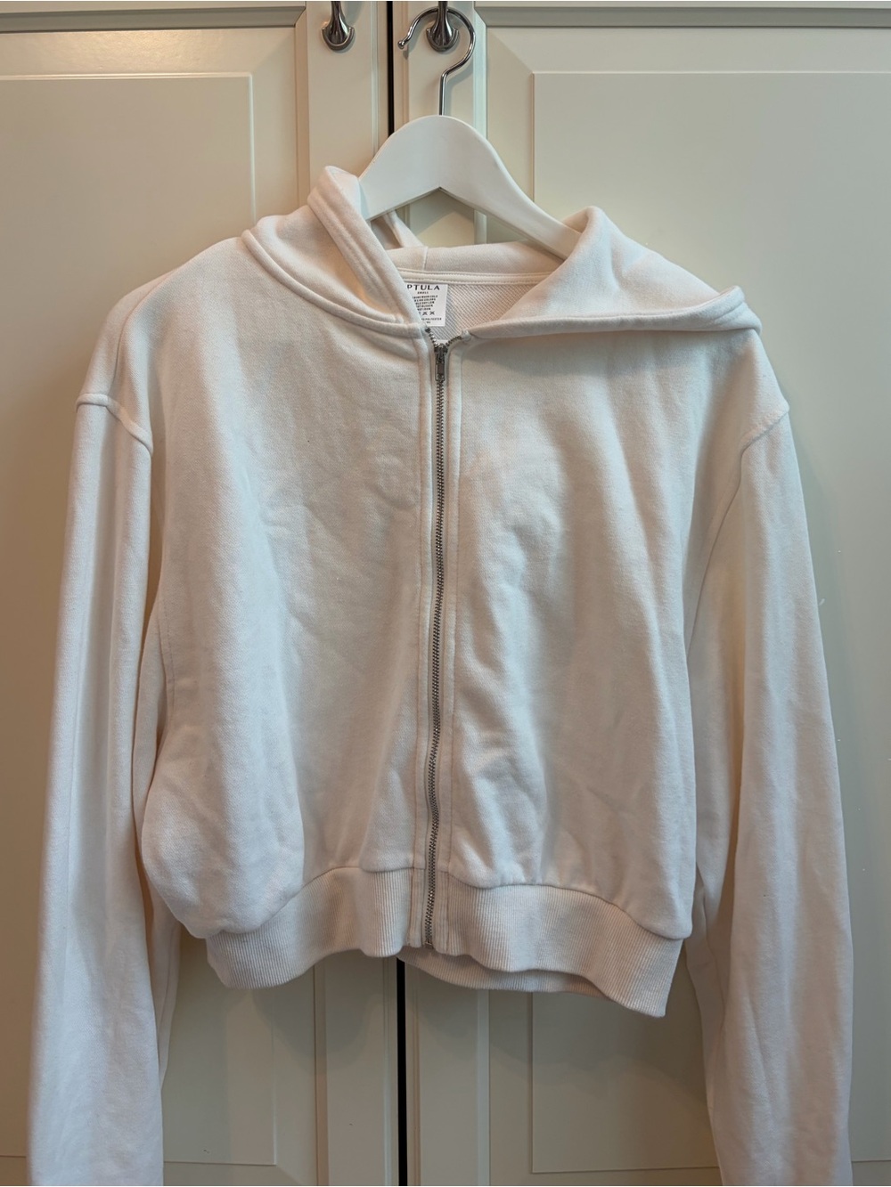 Ptula- white zip up hoodie and short set